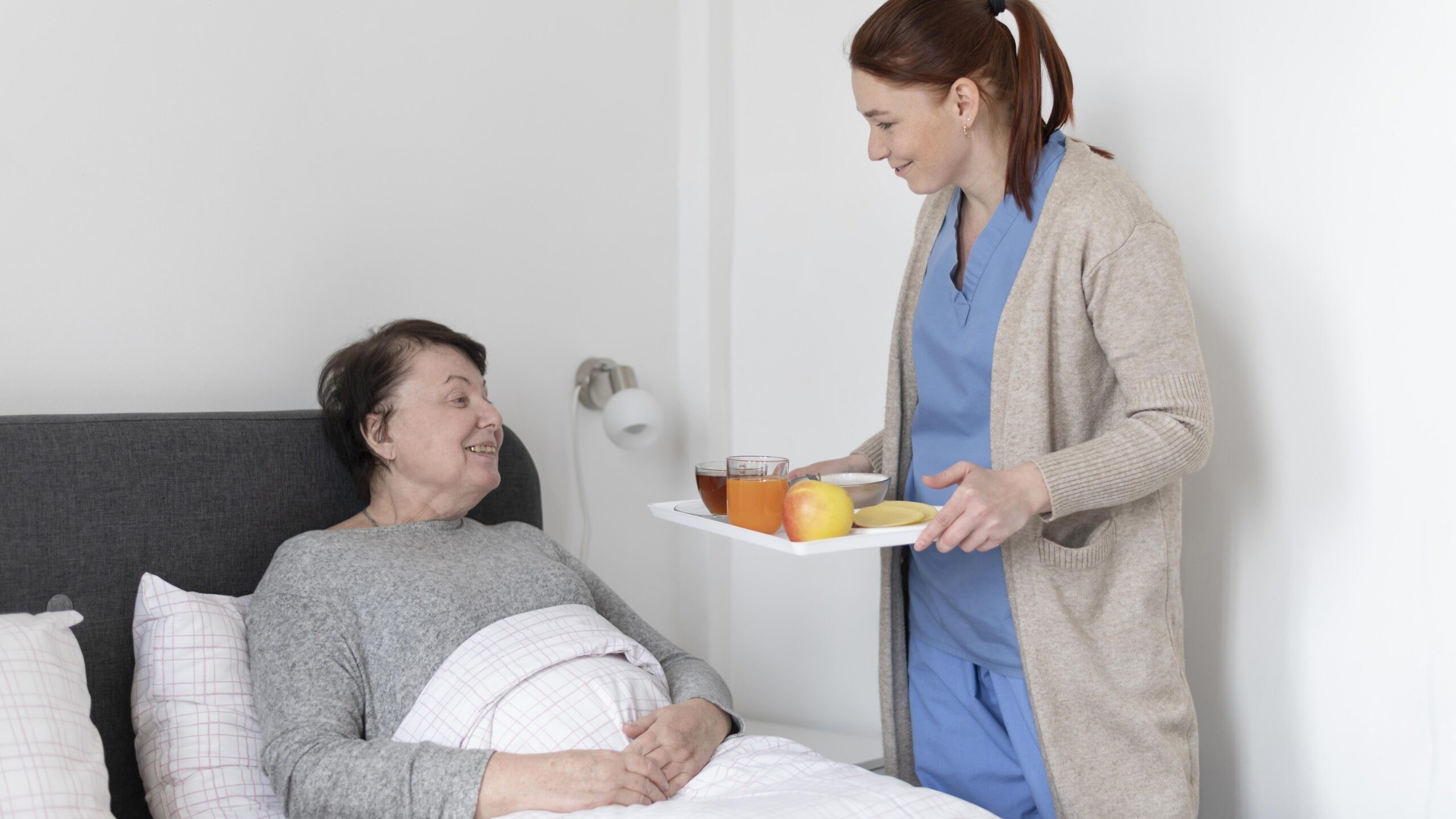 medium-shot-woman-holding-food-tray-scaled-e1764280366391